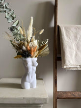 Load image into Gallery viewer, Lady Vases