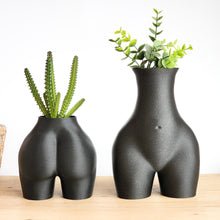 Load image into Gallery viewer, Succulent Bum Planter